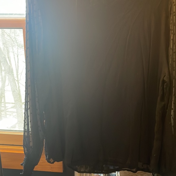 Pretty dress up or down sleeves are see through - Picture 4 of 4